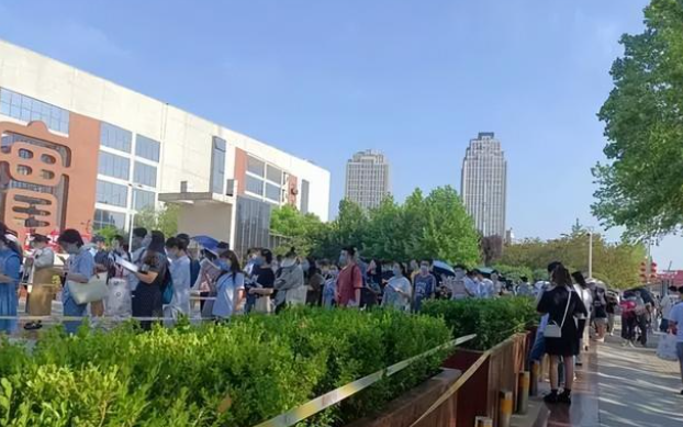 河南省考近20万人弃考